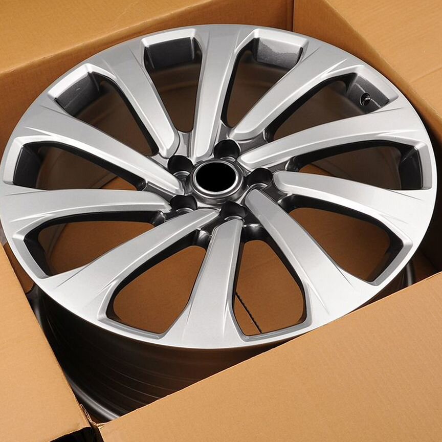 Диски на Land Rover Discovery,Range Rover Sport iWheel FBX191-22 9.5x22/5x120 D72.56 ET45 Gunmetal+S