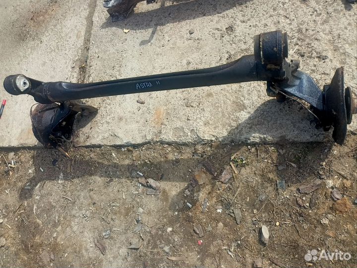 Задняя балка Opel Astra H