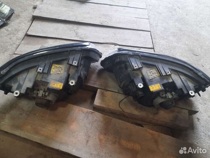 Фары на volkswagen transporter t5