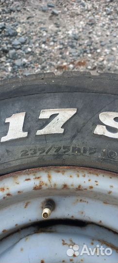 Bridgestone Dueler H/T 265/70 R16