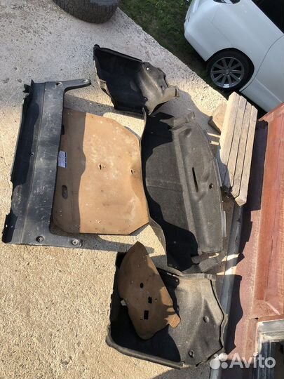 Обшивка багажника Toyota Mark 2 jzx100 / Gx100