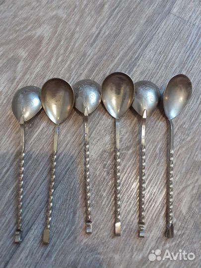 Чайная ложка с витой ручкой