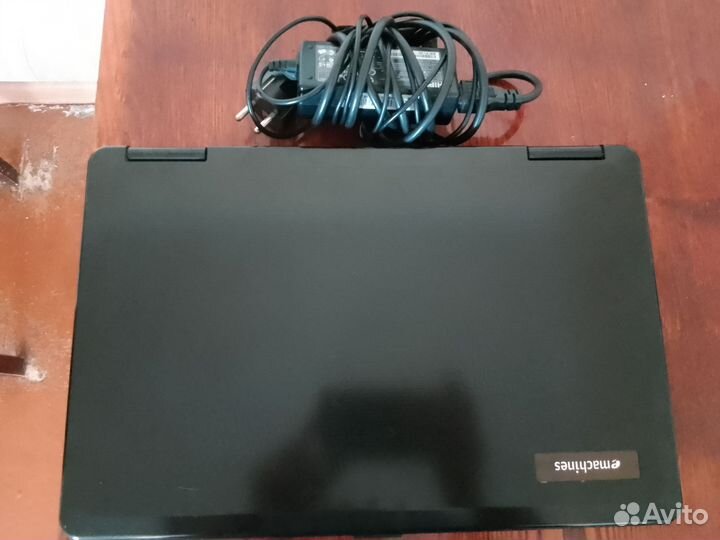 Ноутбук на запчасти