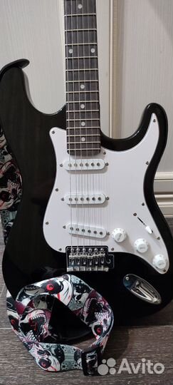 Электрогитара Terris + Гитарный комбоусилитель