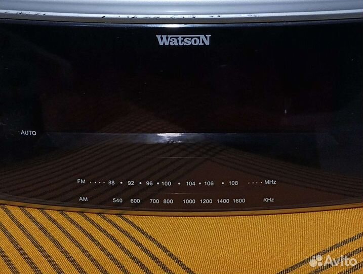 Продаю радиоприемник Ватсон