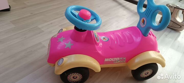 Машинка-каталка