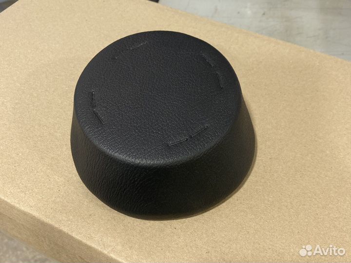 Подиум под рупор универсальные)