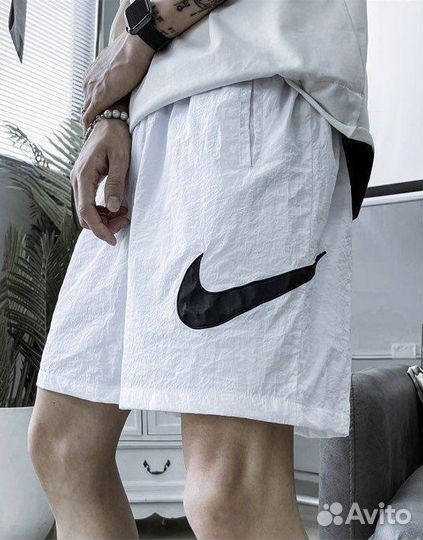 Шорты Nike drill swoosh новые