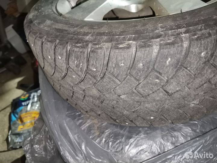 Bfgoodrich G-Force Stud 205/55 R16