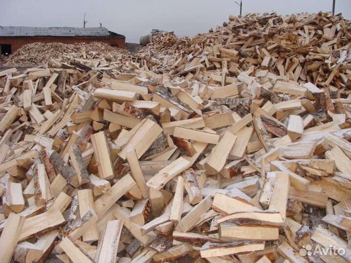 Дрова колотые, топливные брикеты RUF