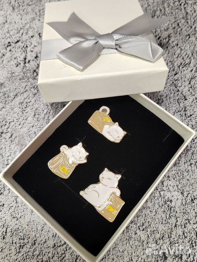 Броши-значки Котики набор