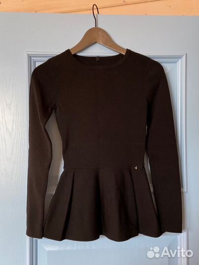 Guess женская одежда 42 размер