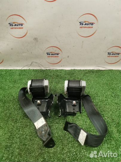 Ремень безопасности задний Mazda 3 хетчбэк BM 2.0