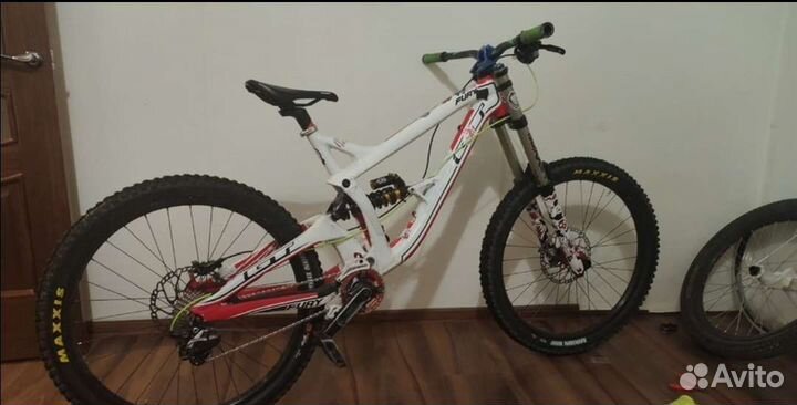 DH Gt fury elite 2015 дербан/обмен