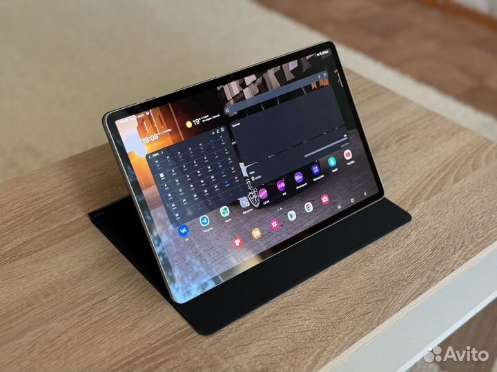 Samsung Galaxy Tab S8 plus