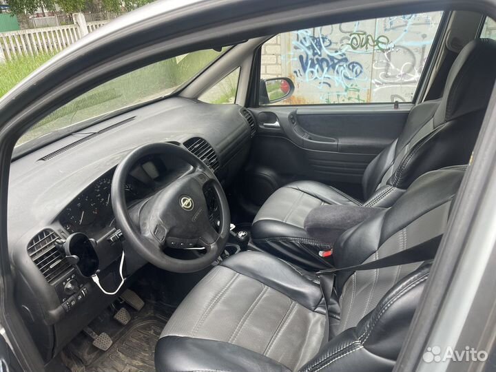 Opel Zafira 1.8 МТ, 2000, 180 000 км