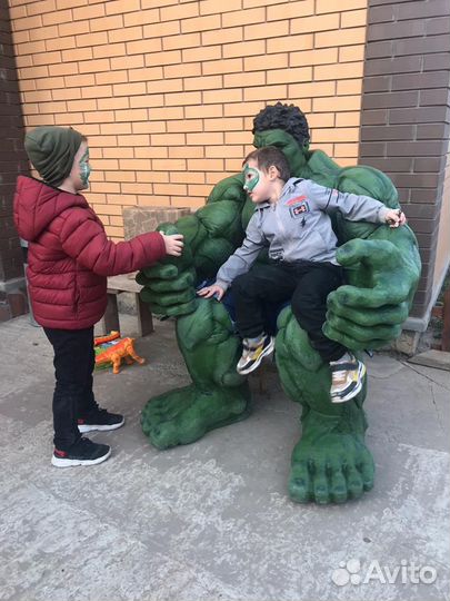 Ростовые куклы. Халк, кукла LOL. Праздник