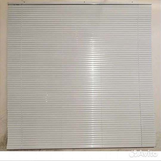 Жалюзи горизонтальные, белые 90*160 и 160*160