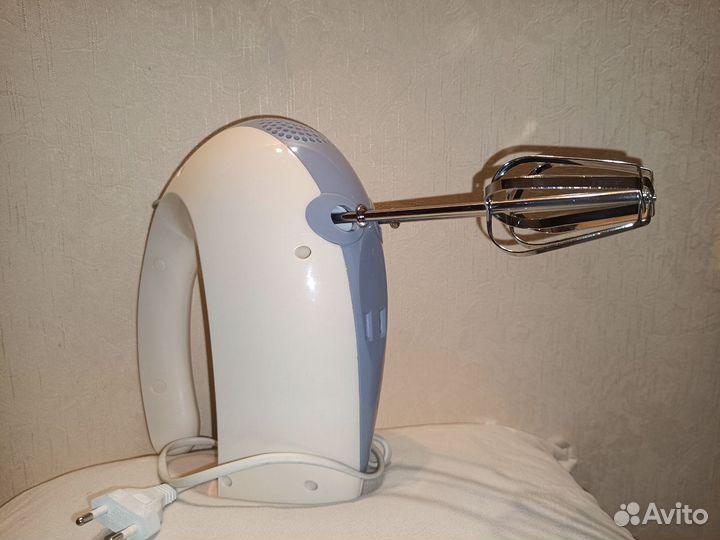 Миксер кухонный ручной новый