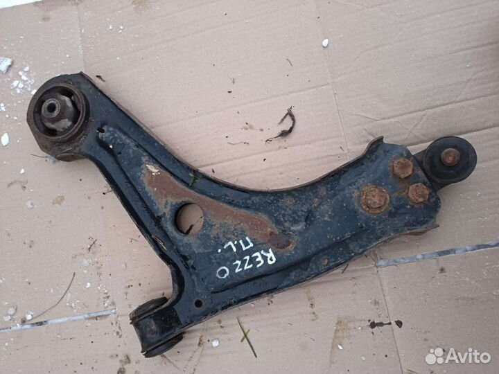 Рычаг передний левый Chevrolet Rezzo