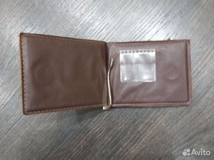 Бумажник мужской кожаный