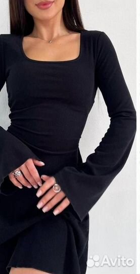 Платье короткое женское