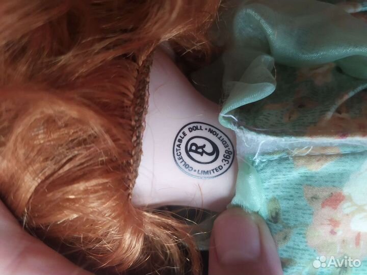 Коллекционная фарфоровая кукла Remeco Collection