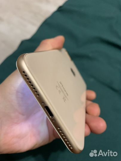 iPhone 8 Plus, 64 ГБ