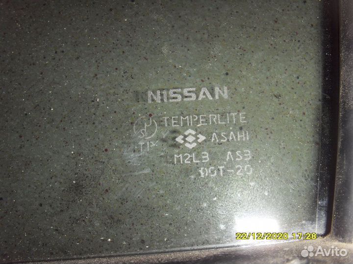 Стекло двери задней 82262AL502 Nissan Skyline 11