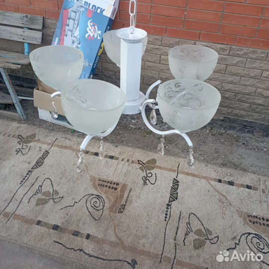 Люстра потолочная