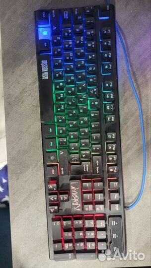 Игровая клавиатура с подсветкой