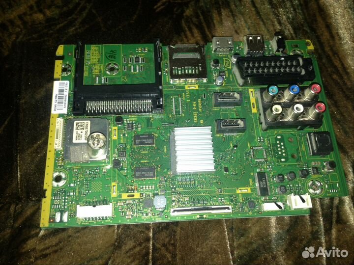 Запчасти для ЖК телевизора Panasonic TX-LR32X5