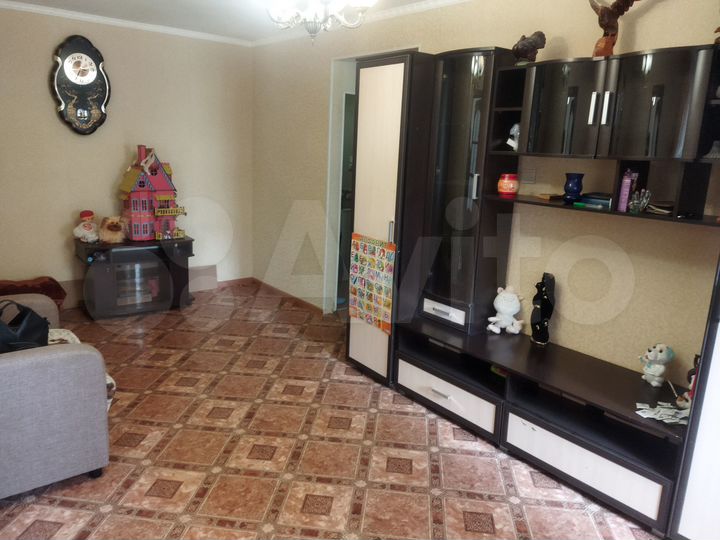 2-к. квартира, 43,3 м², 2/5 эт.