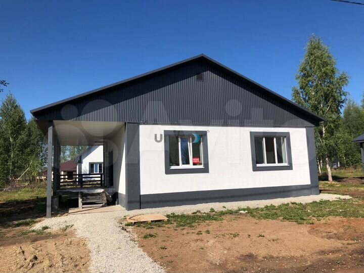 Дом 109 м² на участке 7,6 сот.