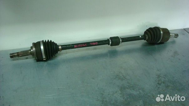 Nissan 39100-4U075 Вал приводной, правый