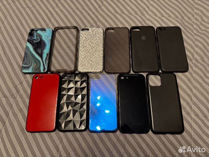 Чехлы на телефон iPhone 7 (11 штук)