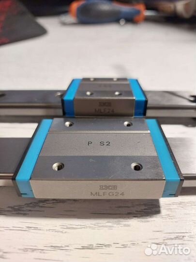 Линейные направляющие с каретками IKO