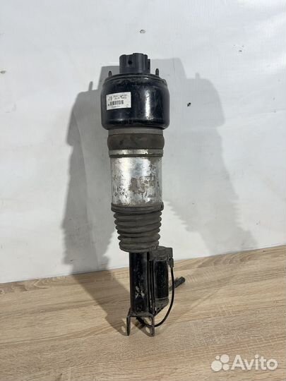 Пневмостойка передняя Mercedes W211 E55 E63 AMG