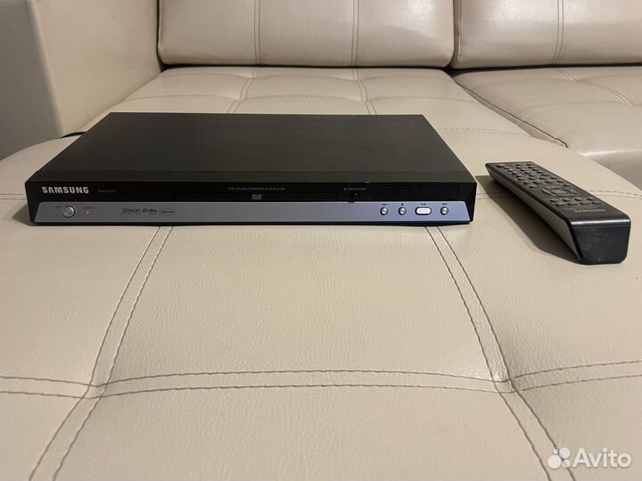 DVD плеер Samsung DVD-P171