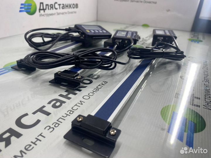 Цифровая линейка (уци 0,01 мм) с выносным дисплеем