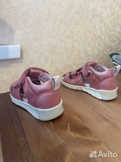 Сандалии детские ecco 21