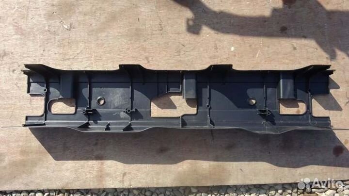 Пластик багажника Toyota Allex NZE124 1NZ-FE