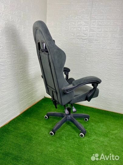 Компьютерное кресло новое