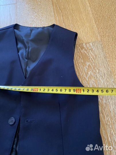 Жилетка для мальчика(146 р-р)