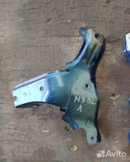 Кронштейн крыла левый Mazda 3 BL