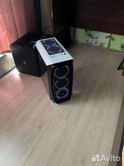 Корпус AeroCool Aero One Mini белый