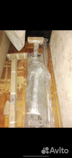 Тренажер с гантелями