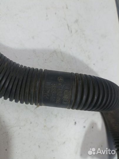 Трубка воздушная Audi A6 4F2 3.0 BBJ 2005