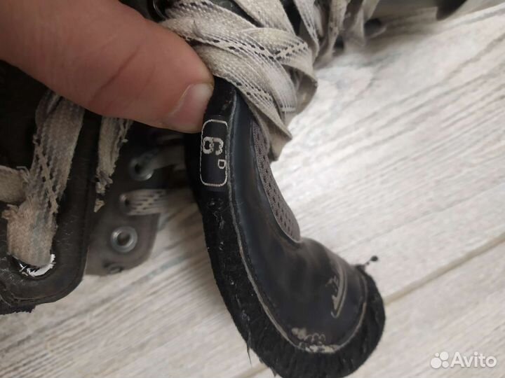 Коньки вратарские