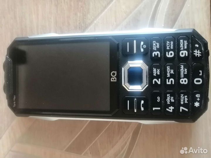 Телефон BQ Tank Max